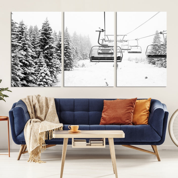 Remontée mécanique Impression sur toile Épinettes couvertes de neige Art mural d’hiver Skieur Cadeau Station de ski Toile Art mural