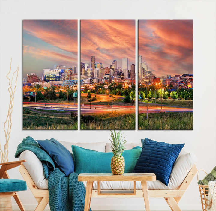 Luces de la ciudad de Denver Puesta de sol Naranja Horizonte nublado Vista del paisaje urbano Arte de pared grande Lienzo