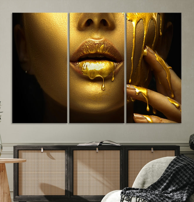 Lienzo decorativo para pared grande dorado y femenino