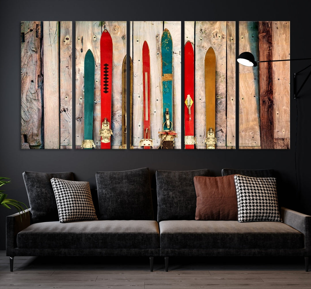 Impresión de lienzo de esquís antiguos Decoración de esquís de madera Arte de pared rústico Regalo de esquí Cartel de esquí retro Decoración de pared rústica Impresión de deportes de invierno Impresión de esquís vintage