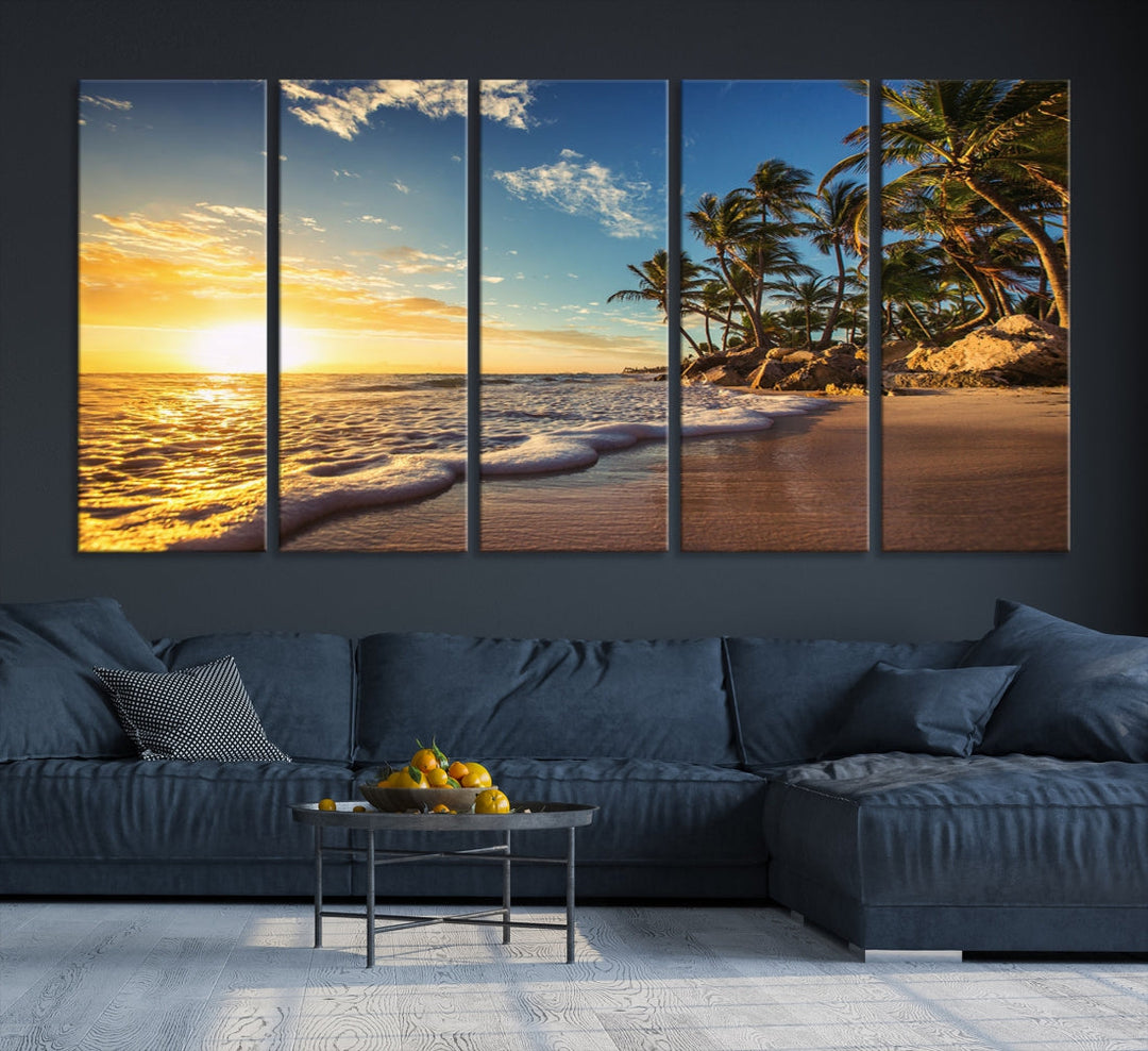 Coucher de soleil sur la plage avec vue sur l'océan Impression sur toile