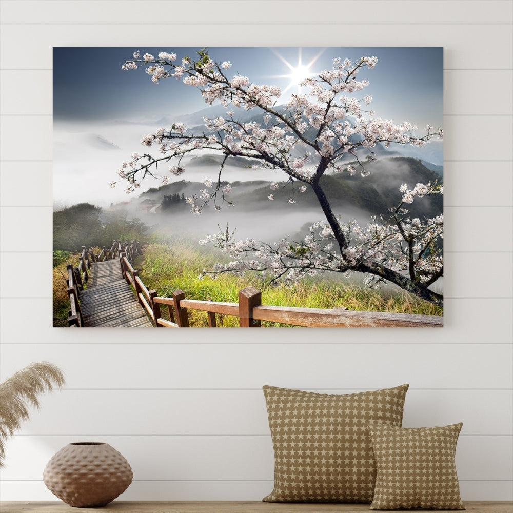 Sakura flor lienzo impresión Montaña pared arte Naturaleza pared decoración Cerezo Flor Smoky montaña Multi panel lienzo Sala de estar arte de la pared