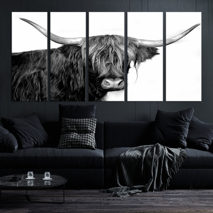 Lienzo artístico de pared con múltiples paneles de vaca de las Tierras Altas en blanco y negro, estampado de vaca, lienzo de animales, decoración de granja, arte para sala de estar
