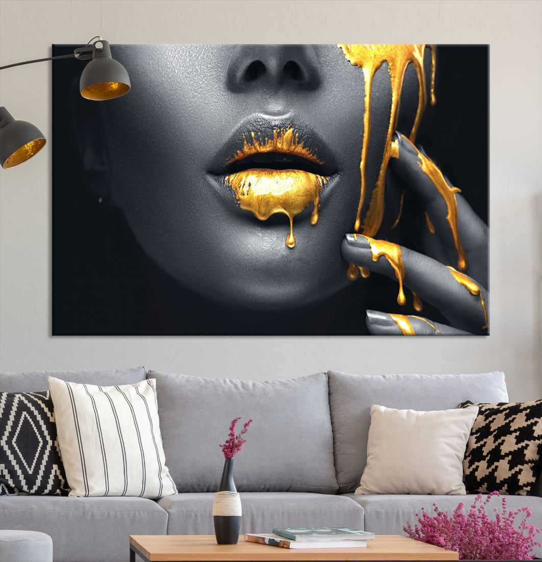 Lèvres dorées et maquillage de femme noire Impression sur toile