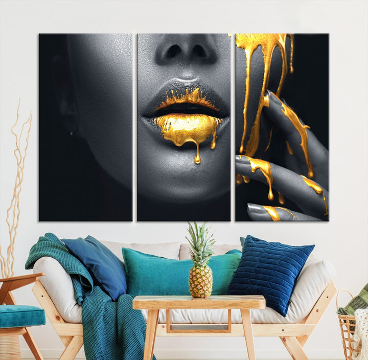 Lèvres dorées et maquillage de femme noire Impression sur toile