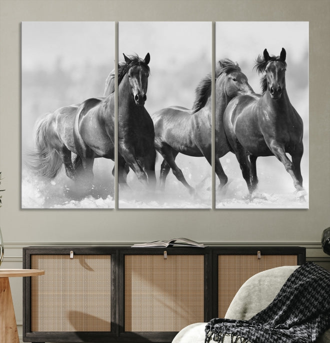 Lienzo decorativo para pared con caballos salvajes