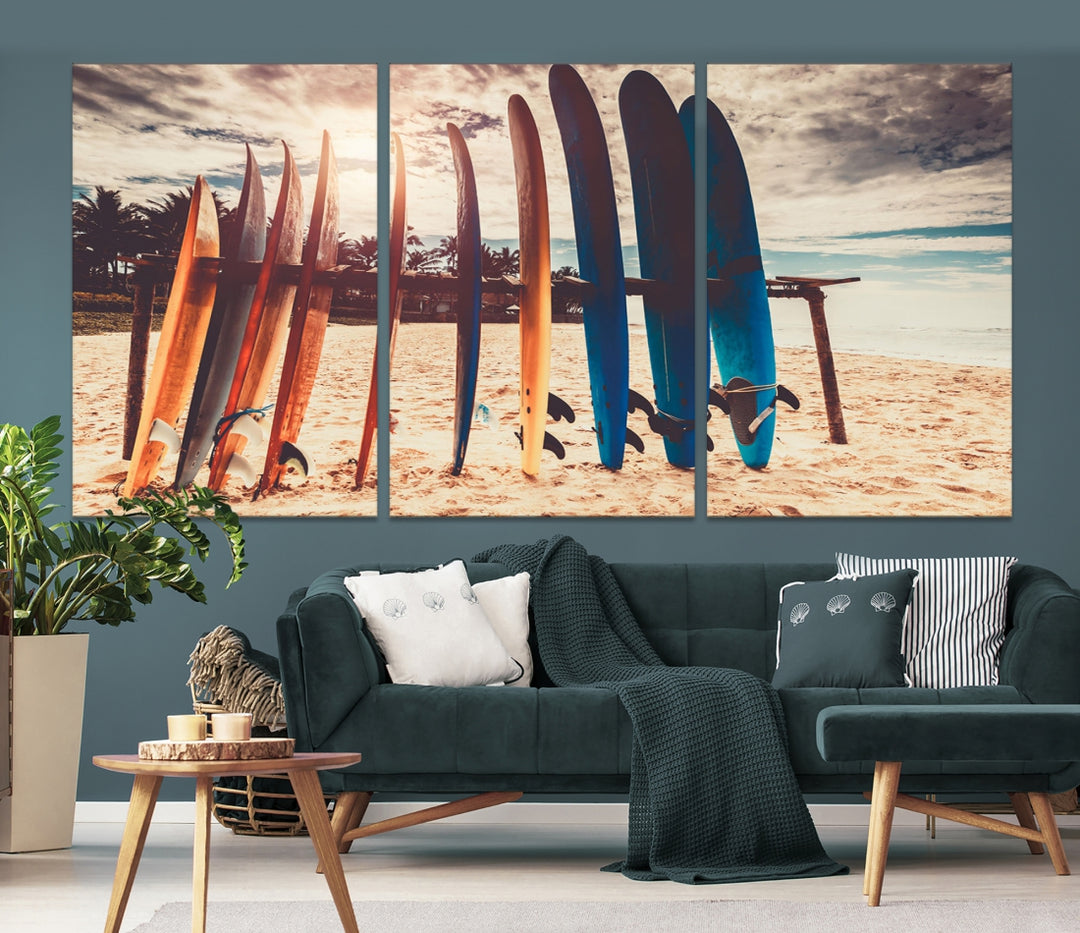 Planches de surf colorées et impression d'art mural sur toile au coucher du soleil Impression sur toile
